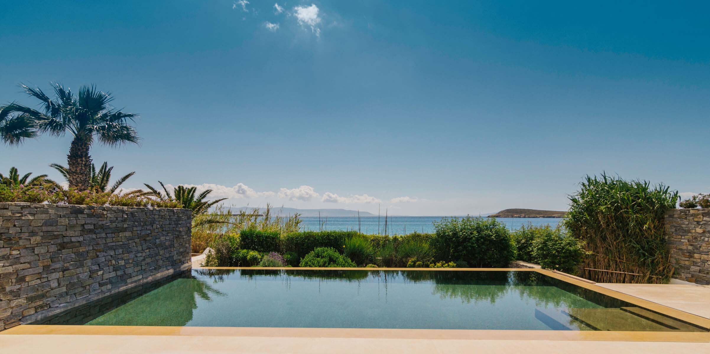 Rent a beautiful villa with pool in Paros with Blueviu